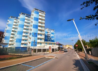 Trilocale ristrutturato fronte spiaggia, 6 posti letto in affitto al lido di pomposa